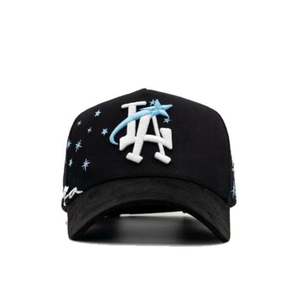 31 Hats “Magic Club”