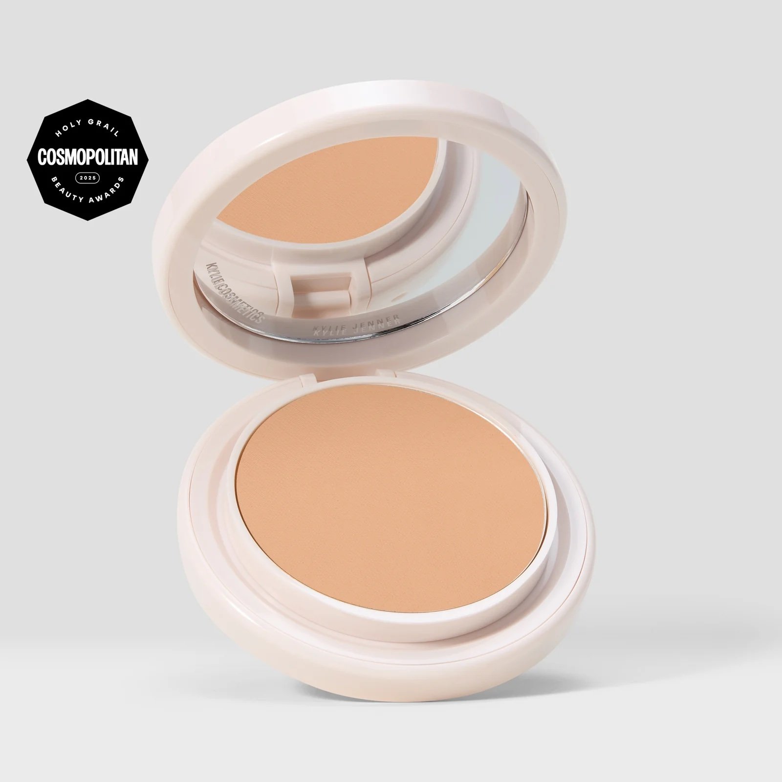 Kylie natural blur powder foundation